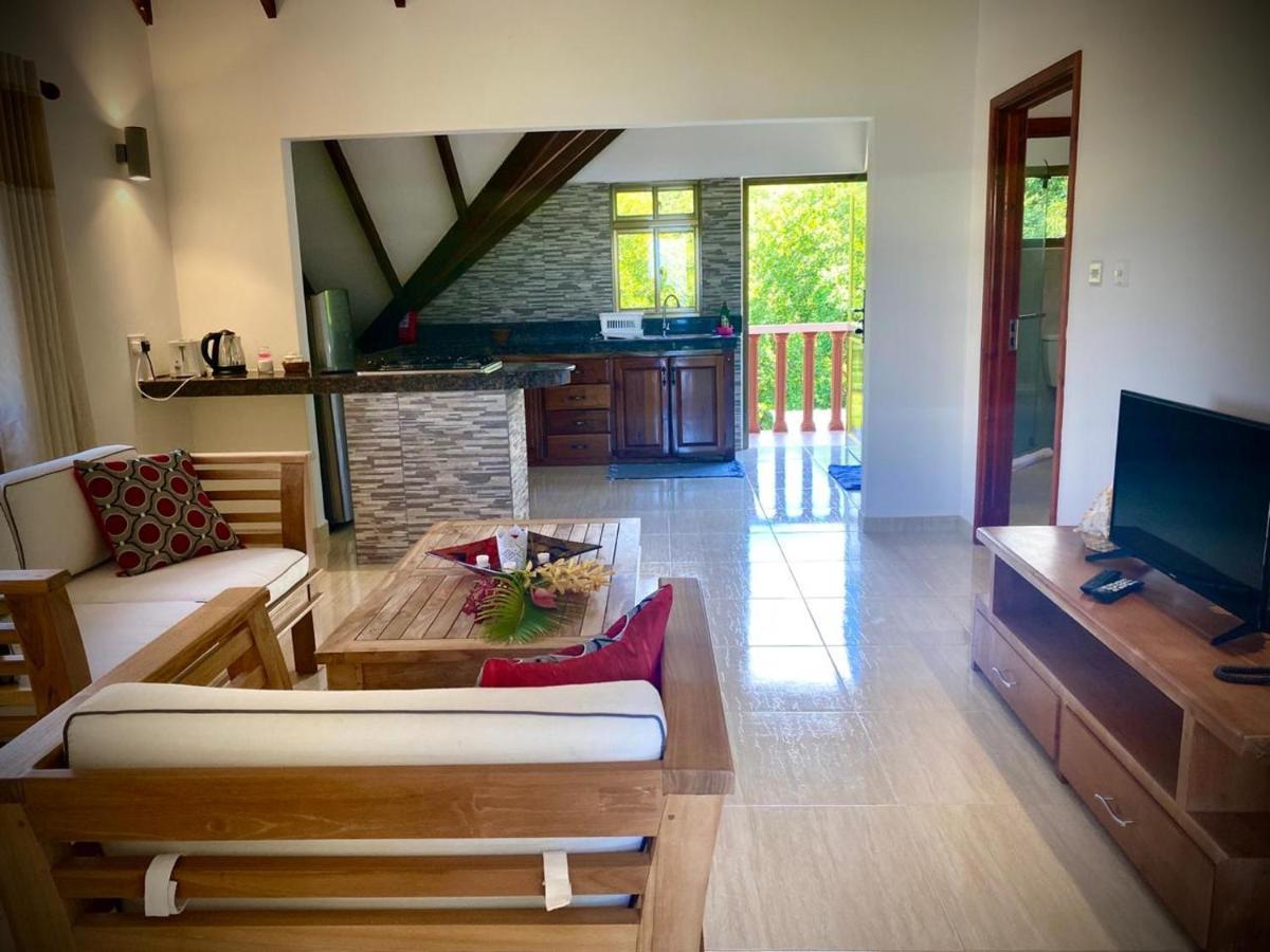 Vista D'Oro Ξενοδοχείο Anse Volbert Village Εξωτερικό φωτογραφία